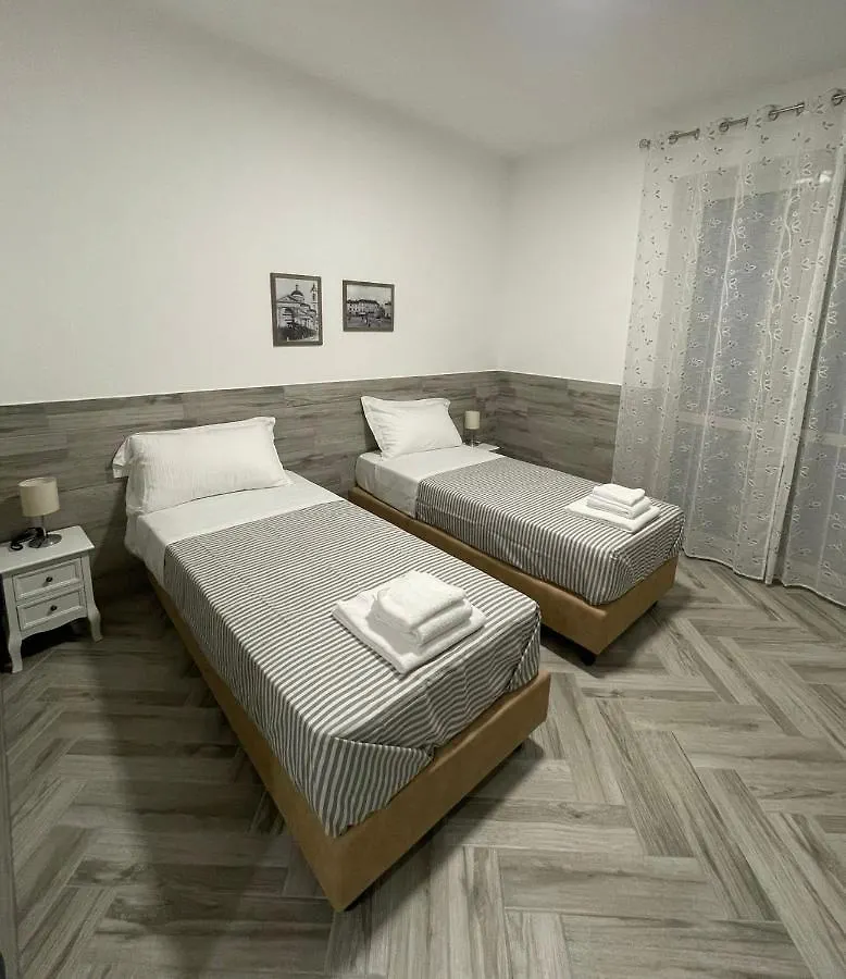 Guest house Holiday Rooms Rho